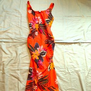 Old Navy Maternity Dress